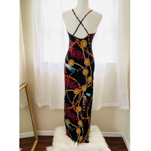 Boho sexy Feather, buckle & chain printed slinky stretch side slit maxi dress - Picture 7 of 10